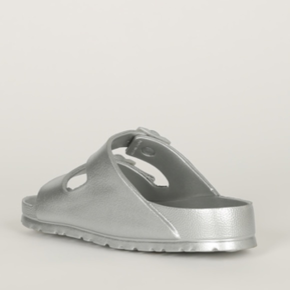 !! RESTOCKED !! Foam Style Buckle Sandals - Silver - Picture 4 of 5